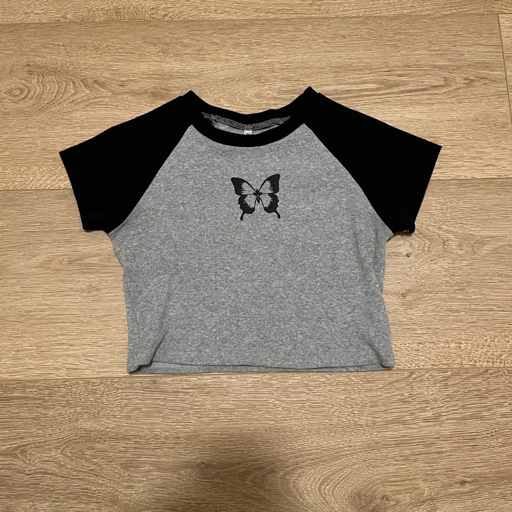 Butterfly cropped top